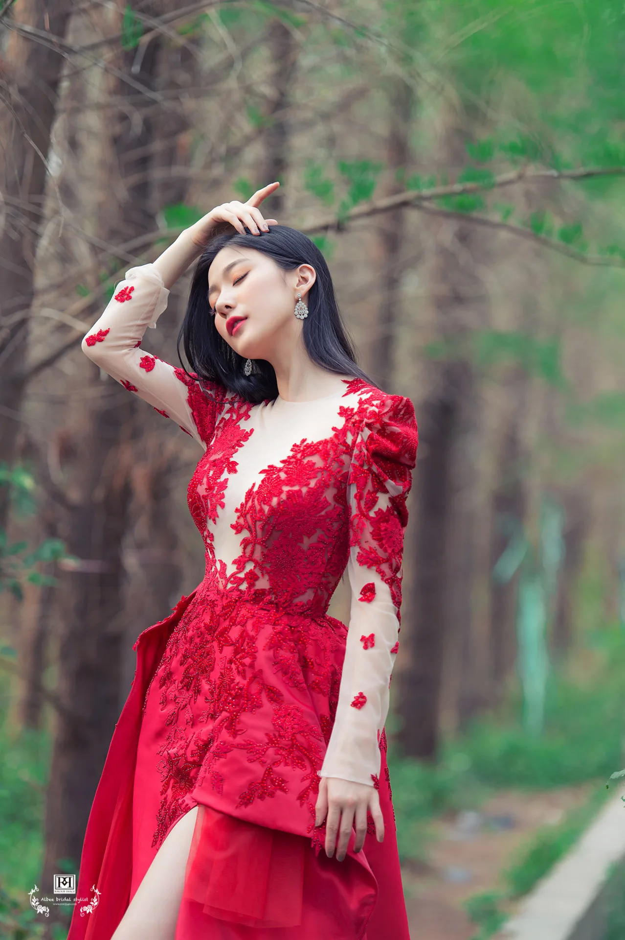 RMOUR Image X 泡泡機的私人化妝箱/Albee Zheng make up X 八田伴伴 手作禮服婚物所