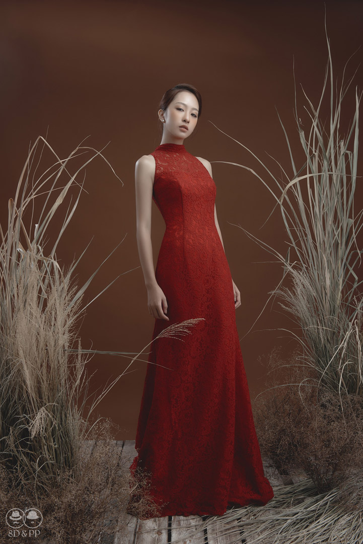 八田伴伴 | 線上禮服 | 红色復古蕾絲長款旗袍