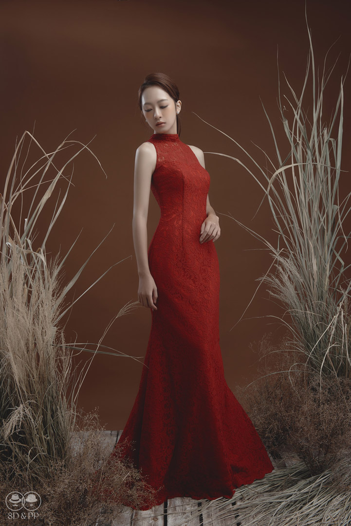 八田伴伴 | 線上禮服 | 红色復古蕾絲長款旗袍