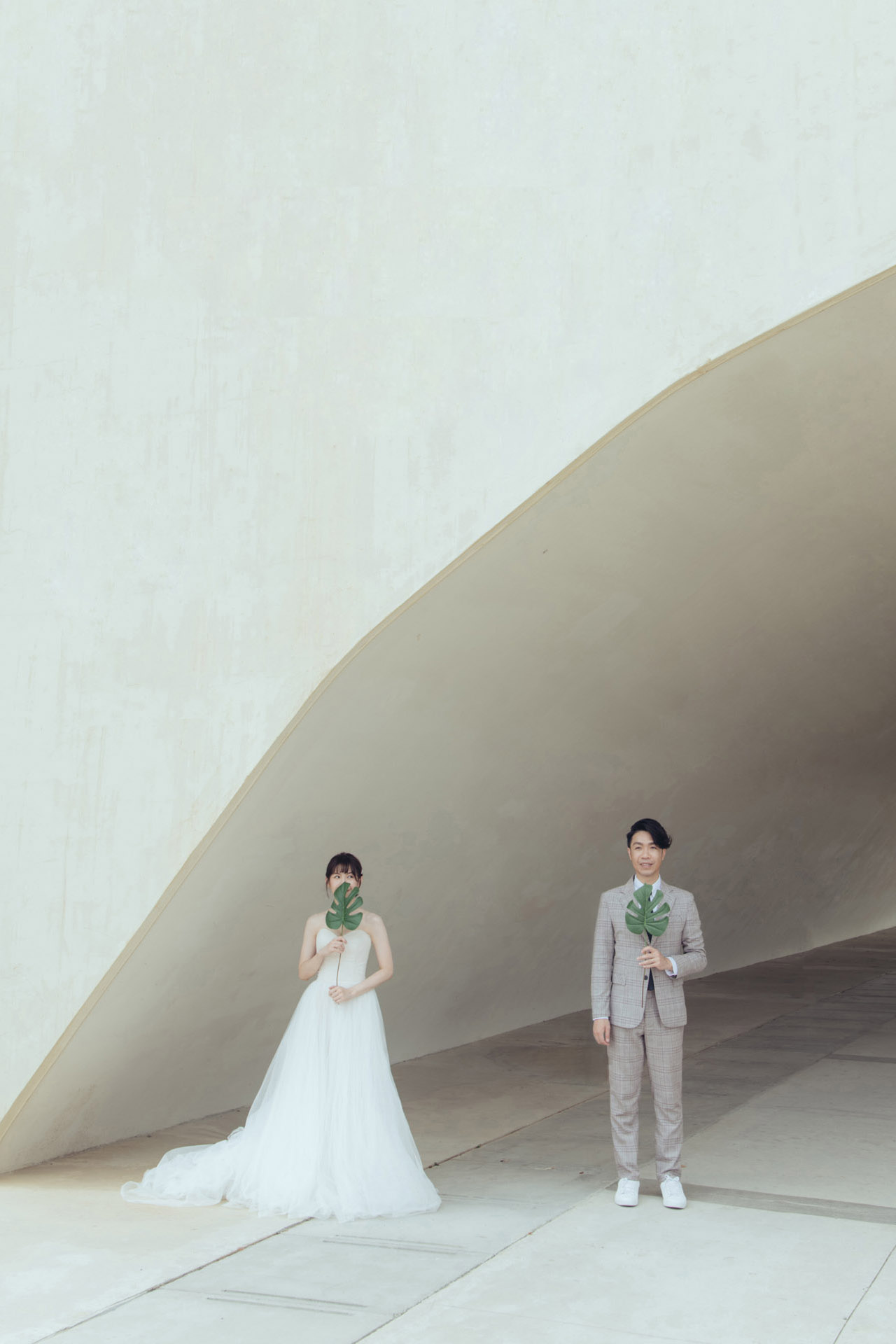 蕭以姍 Moei Photography - 台中自助婚紗攝影 | 八田伴伴 手作禮服婚物所 - 新人婚紗照分享 / 台中婚紗禮服工作室 / 台中單租禮服 / 晚宴服租借