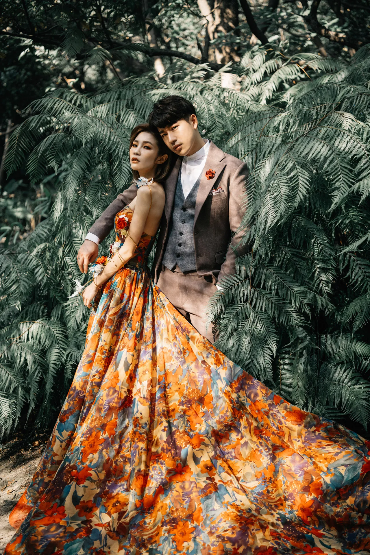 大柏 Photography | MAGMA - 台中自助婚紗攝影 | 八田伴伴 手作禮服婚物所 - 新人婚紗照分享 / 台中婚紗禮服工作室 / 台中單租禮服 / 晚宴服租借