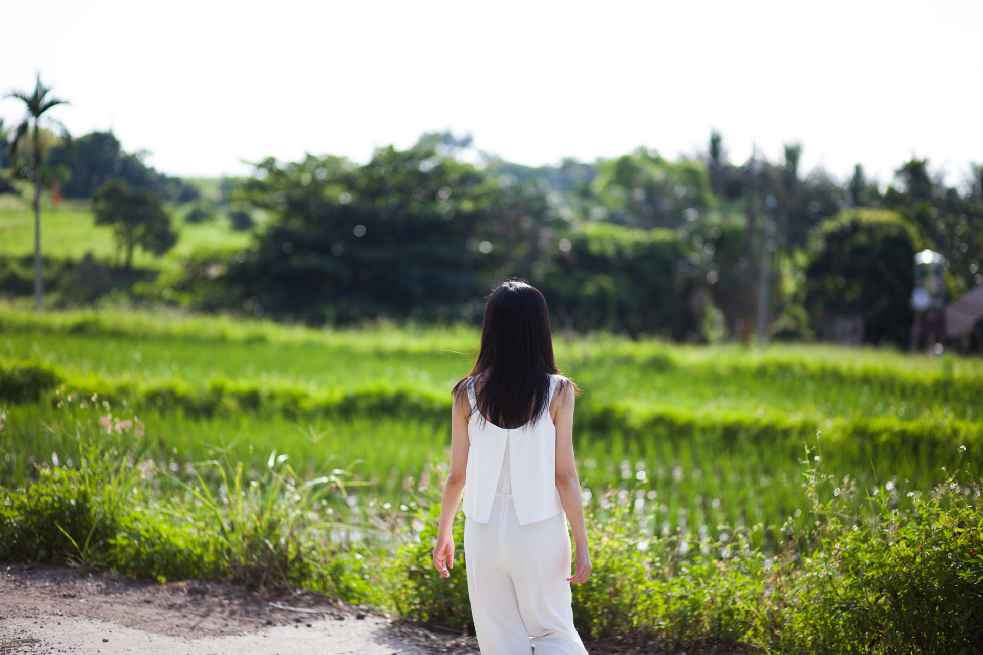 生活感婚紗 | 找回山上的孩子～伴伴與鹿 | 八田伴伴 手作禮服婚物所 | 台中婚紗推薦 | 單租禮服 | 美式婚紗 | 輕婚紗攝影 | 花蓮婚紗拍攝 | 台灣旅拍 | 台中婚紗工作室 | JG Photography