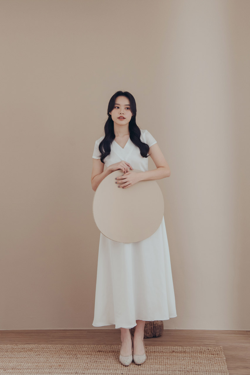 伴伴小姐 | 量身定制 | 八田伴伴 手作禮服婚物所 | 台中婚紗工作室