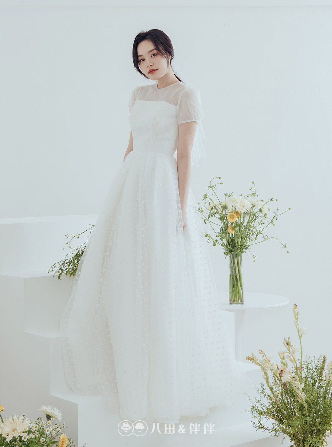 線上禮服 | Bride Collection | A-V078 | 攝影：蕭以姍 Moei Photography