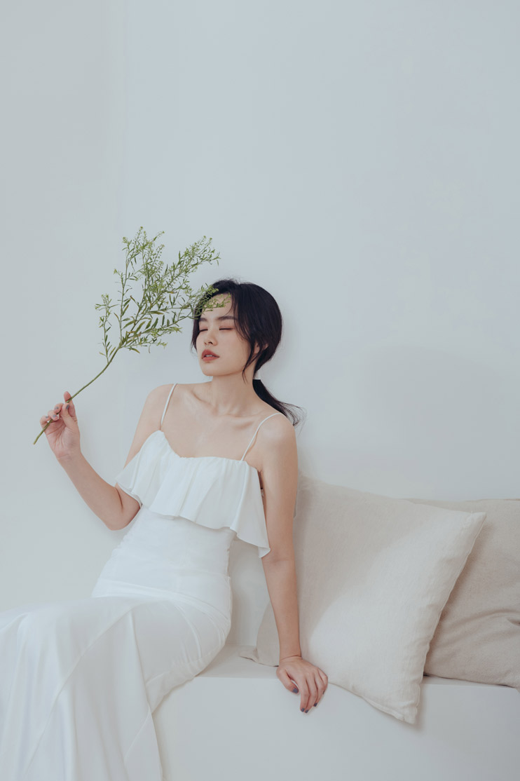 線上禮服 | Bride Collection | A-V079 | 攝影：蕭以姍 Moei Photography