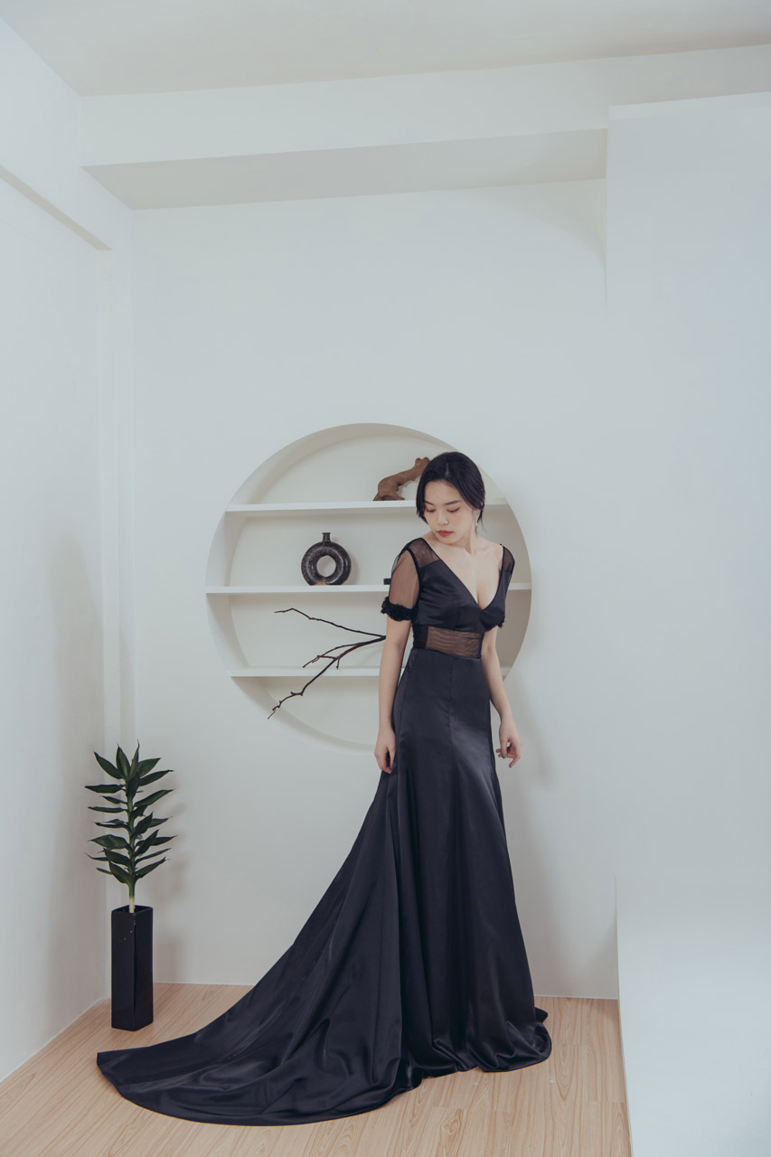 線上禮服 | Bride Collection | B-V072 | 攝影：蕭以姍 Moei Photography