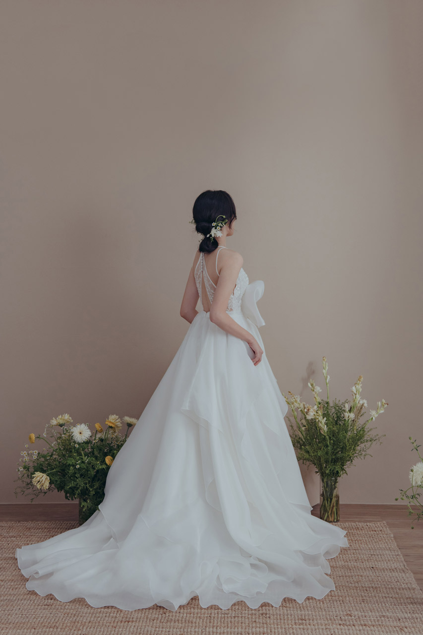 線上禮服 | Pollardi Collection | 西班牙手工婚紗 | A-V071