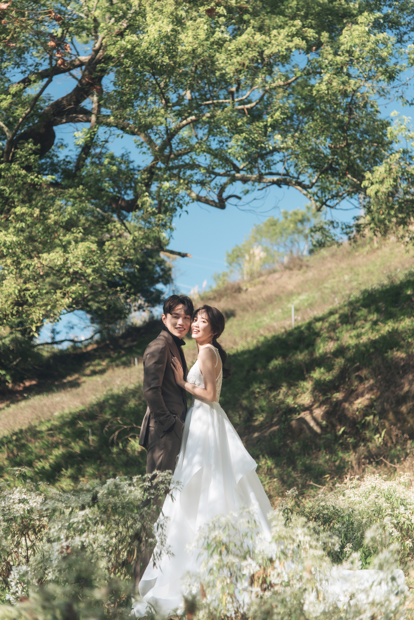 田富生 Photography | 台中自助婚紗攝影 | 新人婚紗照分享 | 八田伴伴 手作禮服婚物所 - 台中婚紗工作室/單租禮服