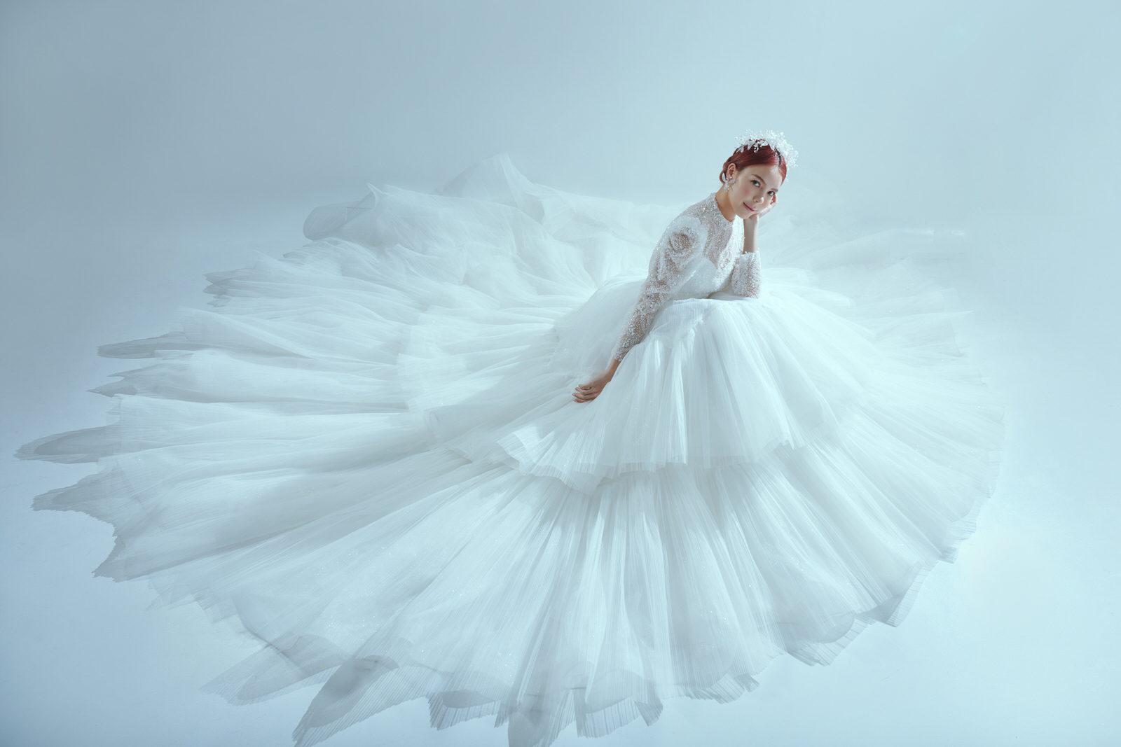 線上禮服 | Bride Collection | A-V098 | 重磅多層次珠工主紗