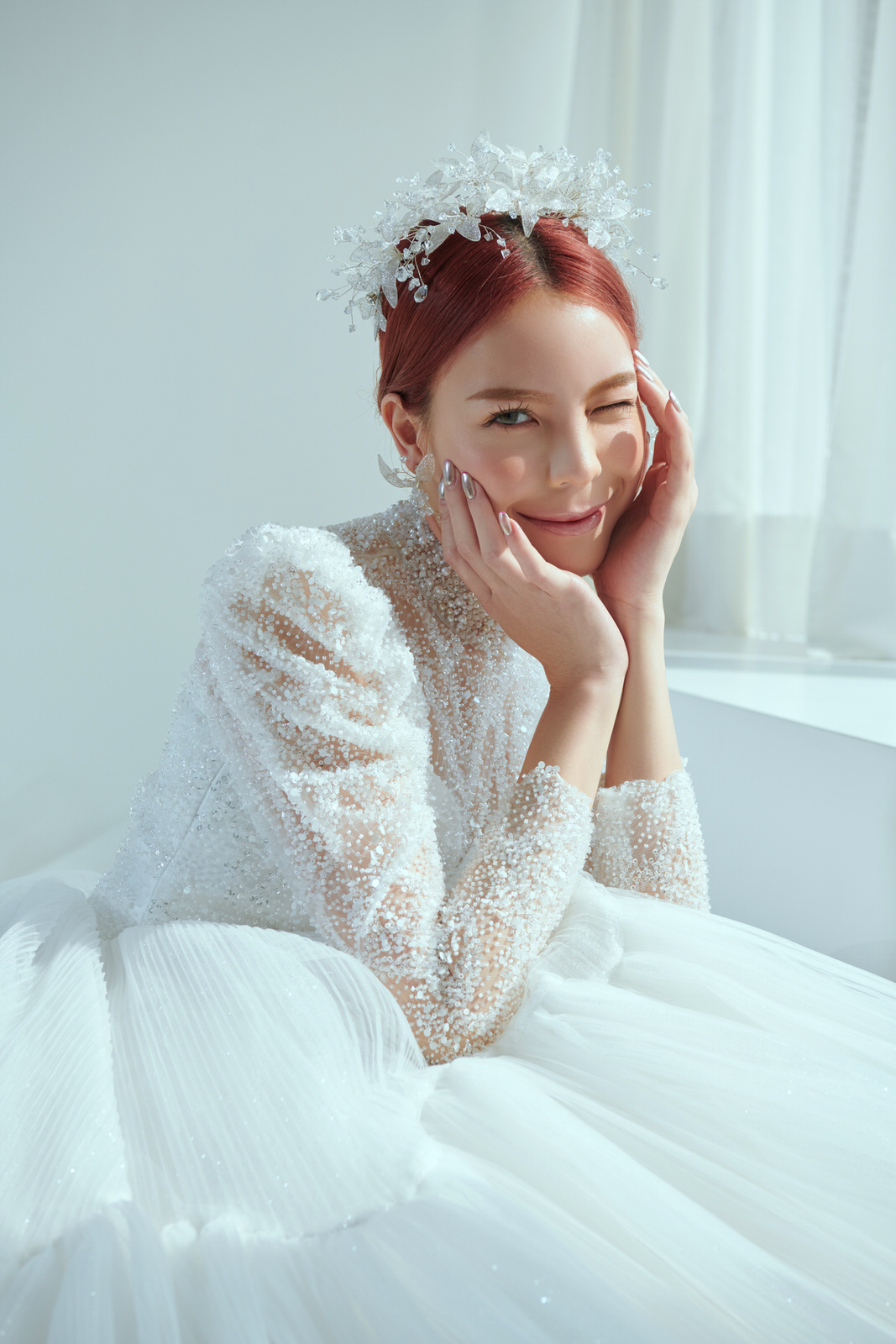 線上禮服 | Bride Collection | A-V098 | 重磅多層次珠工主紗