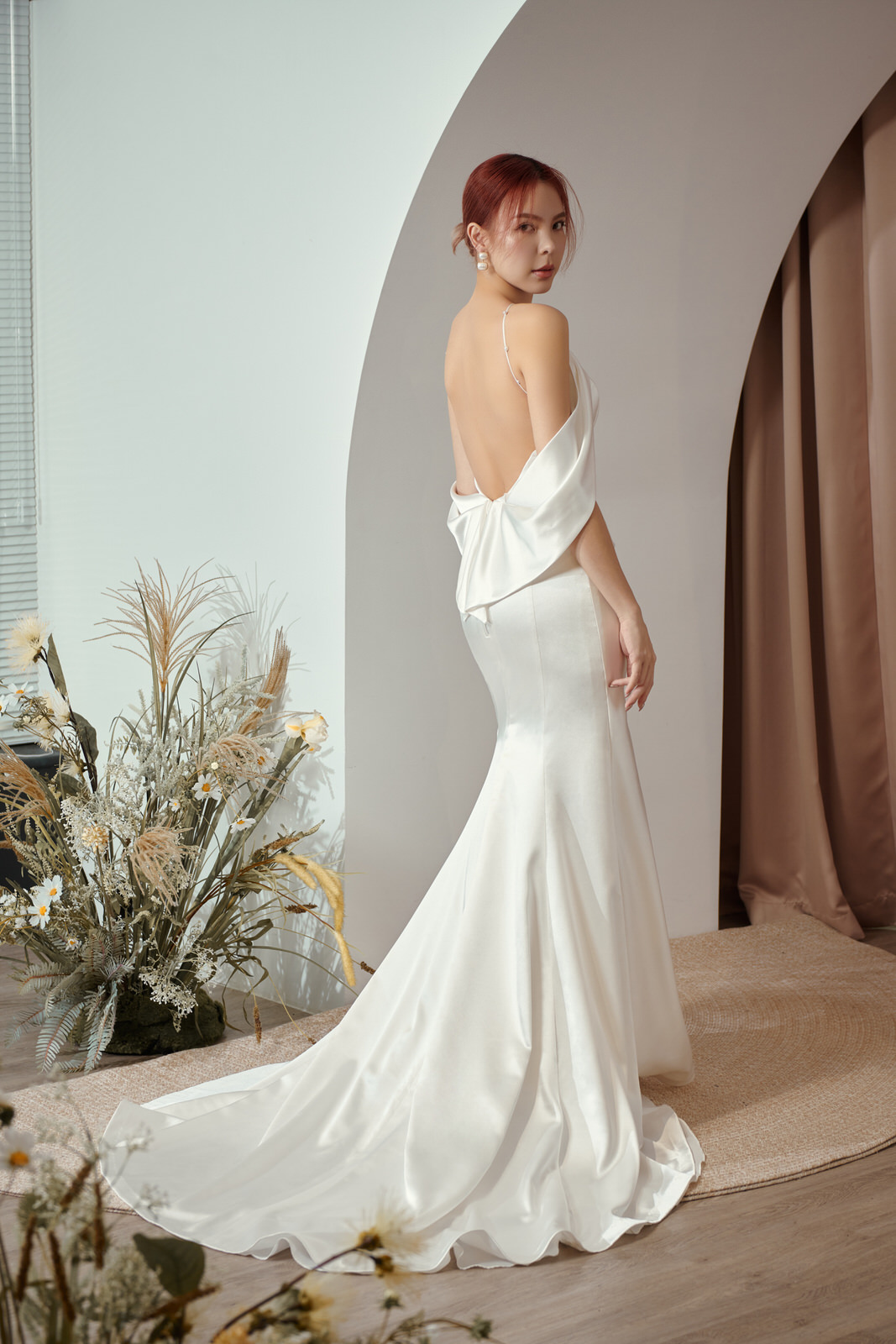 線上禮服 | Bride Collection | A-V099 | 落肩手工訂製白紗