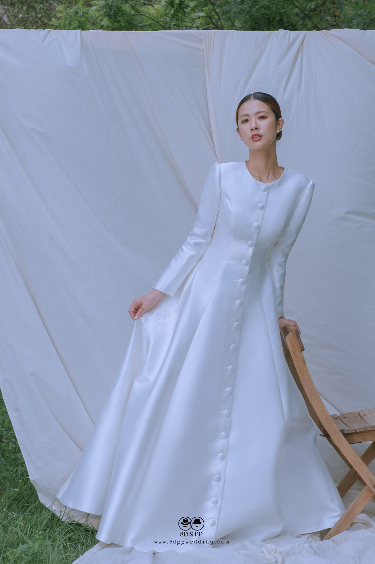伴伴輕婚紗 | 典雅圓領窄肩收腰A字裙 | 手作系列 | 量身訂製 | 台中婚紗 | 八田伴伴 手作禮服婚物所