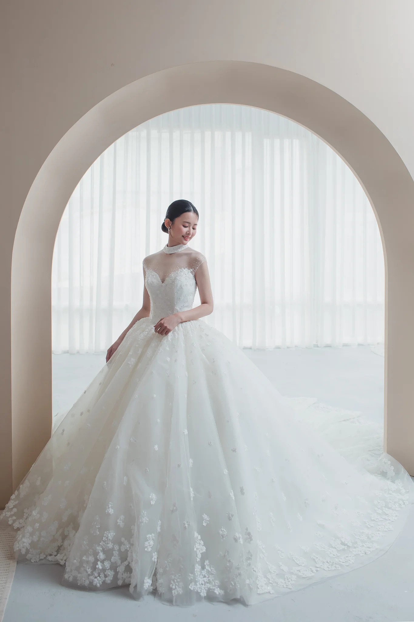 高級訂製款婚紗 | 立體花朵A字白紗 | 禮服租借 | 量身訂製 | 台中婚紗 | 八田伴伴 手作禮服婚物所