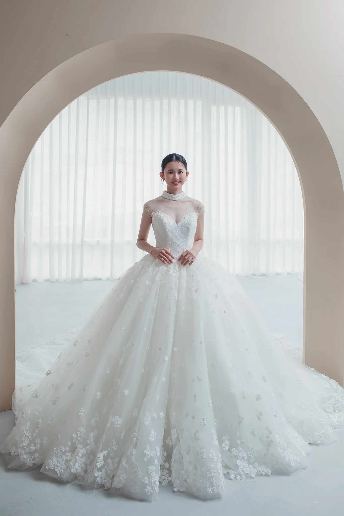 高級訂製款婚紗 | 立體花朵A字白紗 | 禮服租借 | 量身訂製 | 台中婚紗 | 八田伴伴 手作禮服婚物所