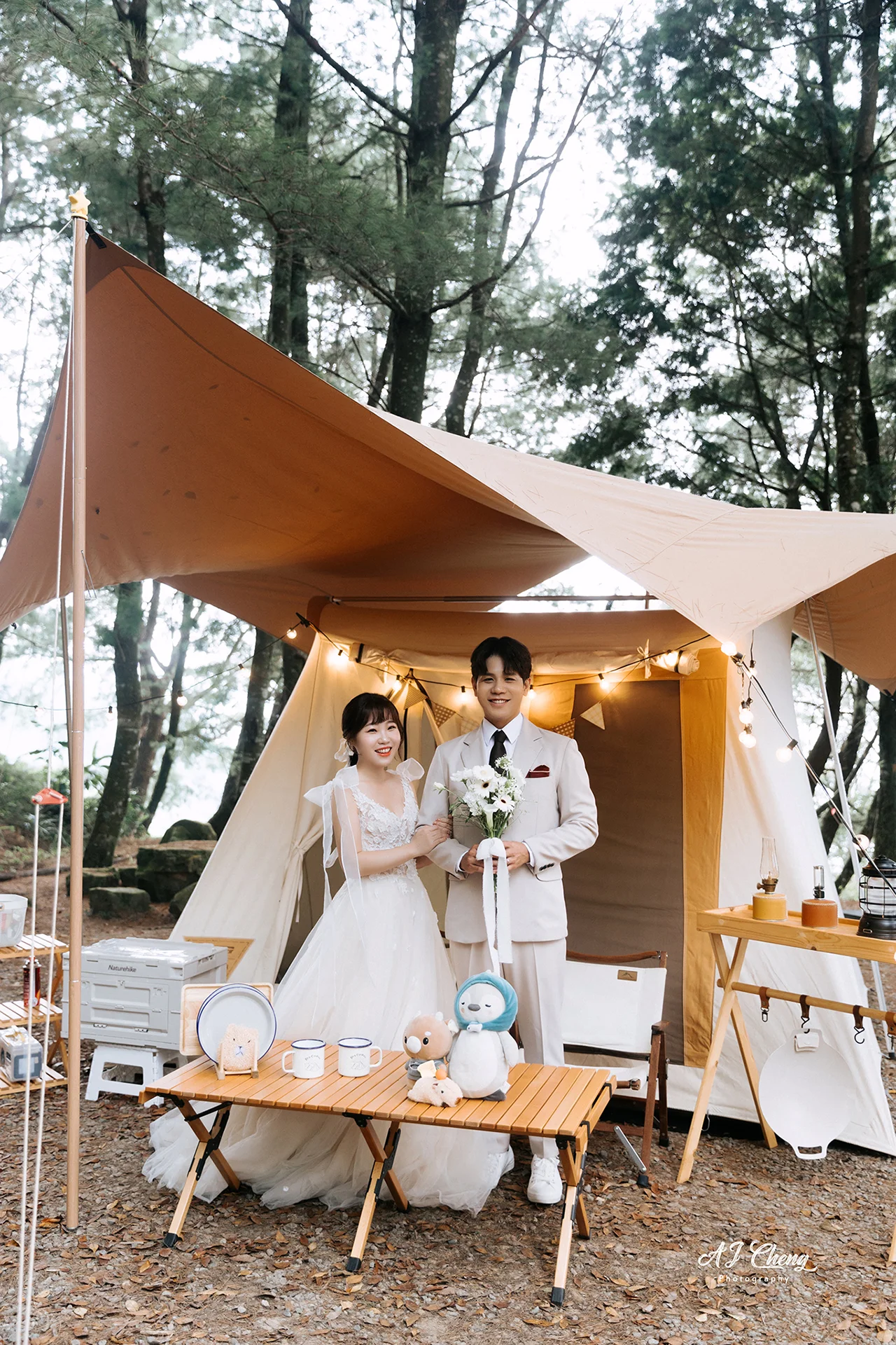 新人婚紗實穿拍攝 | 台中禮服租借 | 量身訂製婚紗 | 八田伴伴 手作禮服婚物所 新人婚紗實穿拍攝 | Photograohy AJ | 台中婚紗