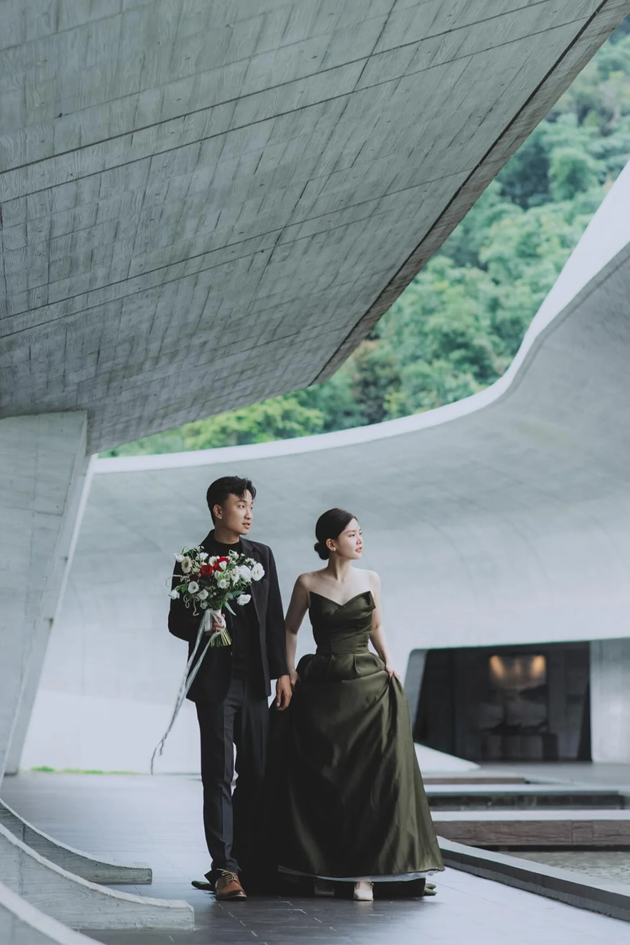 新人婚紗實穿拍攝 | 台中禮服租借 | 量身訂製婚紗 | 八田伴伴 手作禮服婚物所 新人婚紗實穿拍攝 | AnAn Photograohy | 台中婚紗