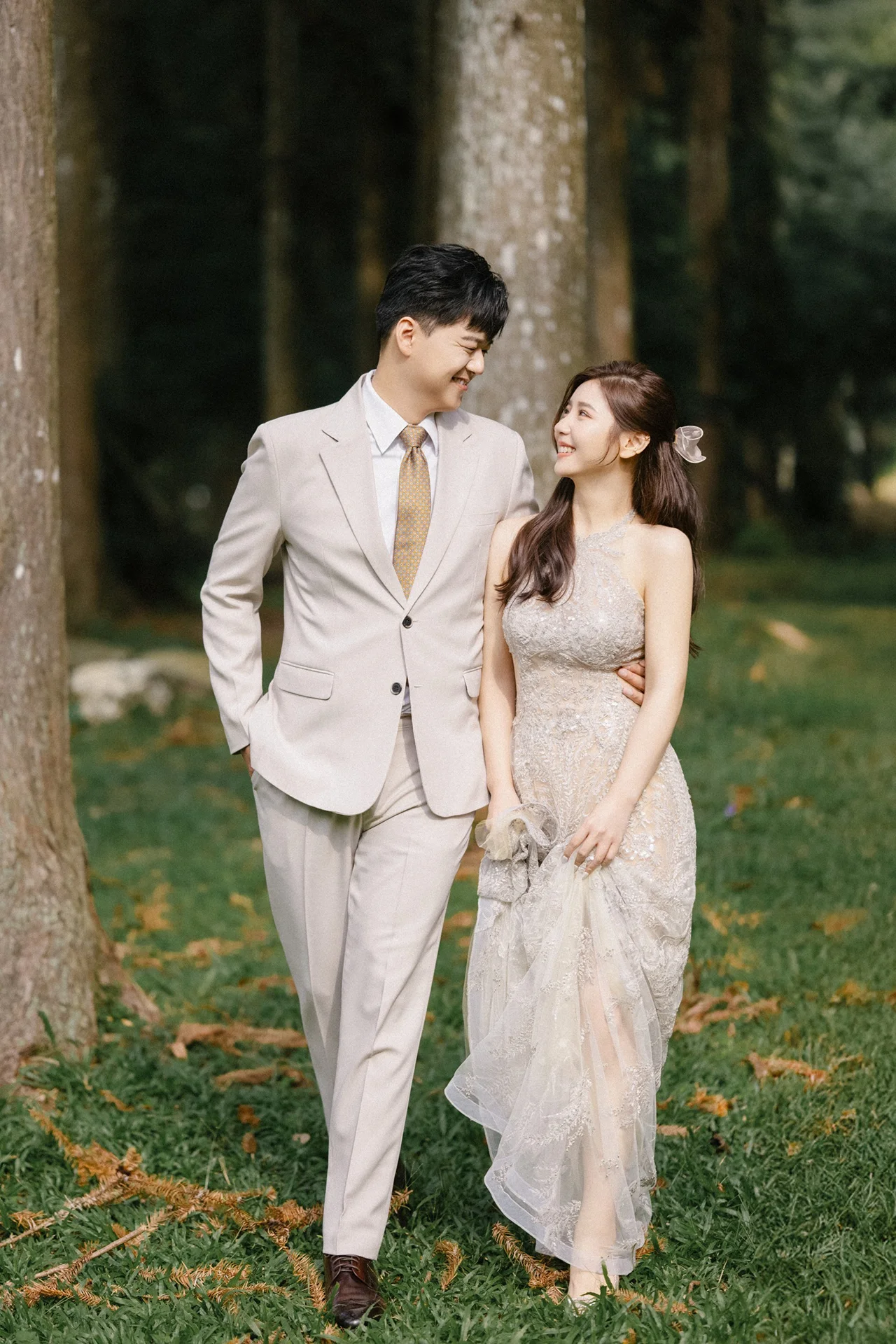 新人婚紗實穿拍攝 | 台中禮服租借 | 量身訂製婚紗 | 八田伴伴 手作禮服婚物所 新人婚紗實穿拍攝 | CHIAO PHOTO STUDIO 喬 | 台中婚紗