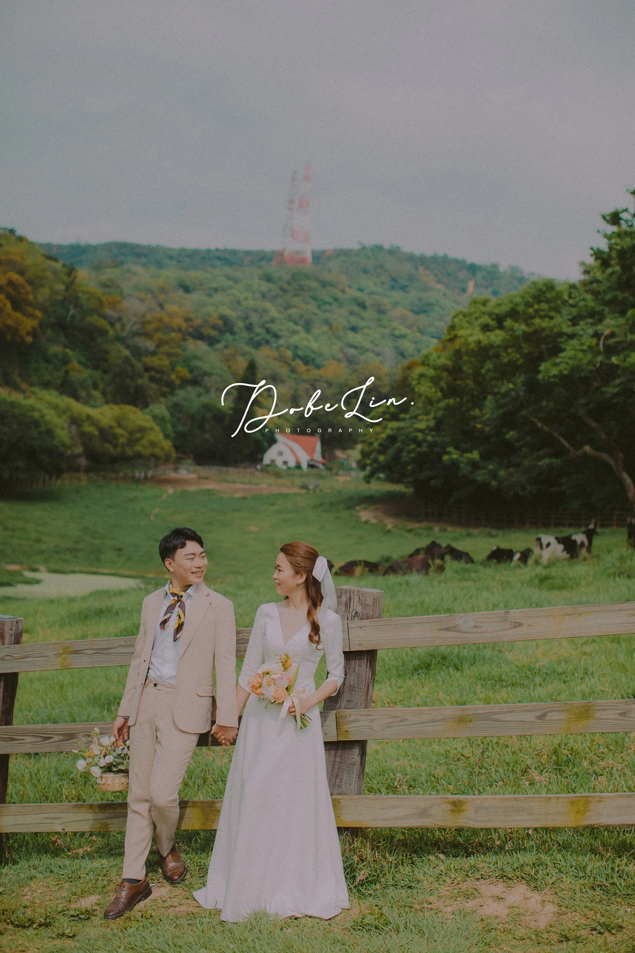 新人婚紗實穿拍攝 | 台中禮服租借 | 量身訂製婚紗 | 八田伴伴 手作禮服婚物所 新人婚紗實穿拍攝 | DOBE LIN. Photography | 彰化婚紗