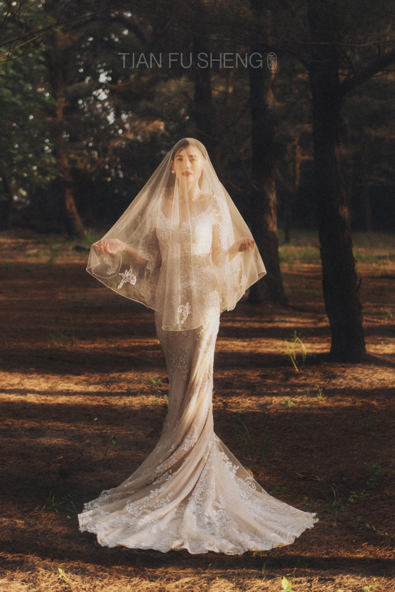 新人婚紗實穿拍攝 | 台中禮服租借 | 量身訂製婚紗 | 八田伴伴 手作禮服婚物所 新人婚紗實穿拍攝 | 田富生 | 彰化婚紗