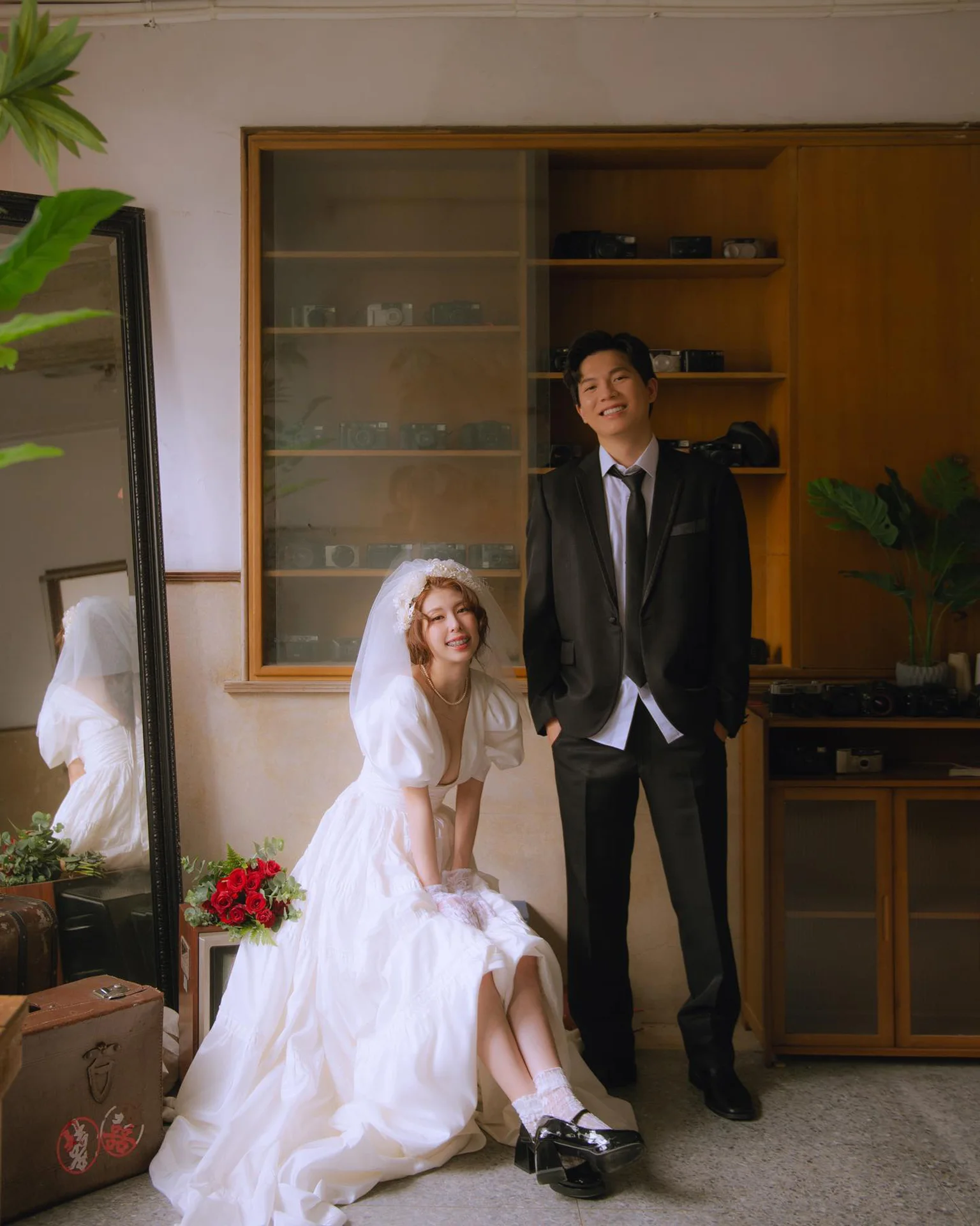 新人婚紗實穿拍攝 | 台中禮服租借 | 量身訂製婚紗 | 八田伴伴 手作禮服婚物所 新人婚紗實穿拍攝 | 天天樂事 王樂樂 | 台中婚紗