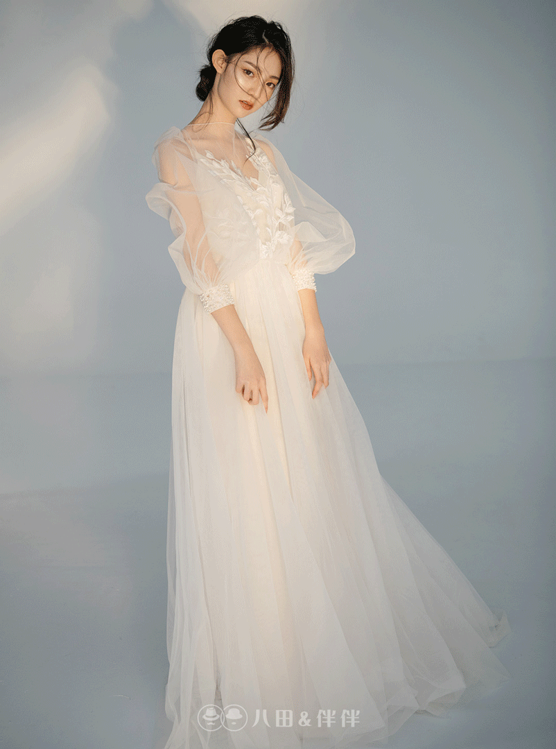 八田伴伴 | 線上禮服 | 兩穿式細肩擔長袖蕾絲罩衫輕婚紗婚紗