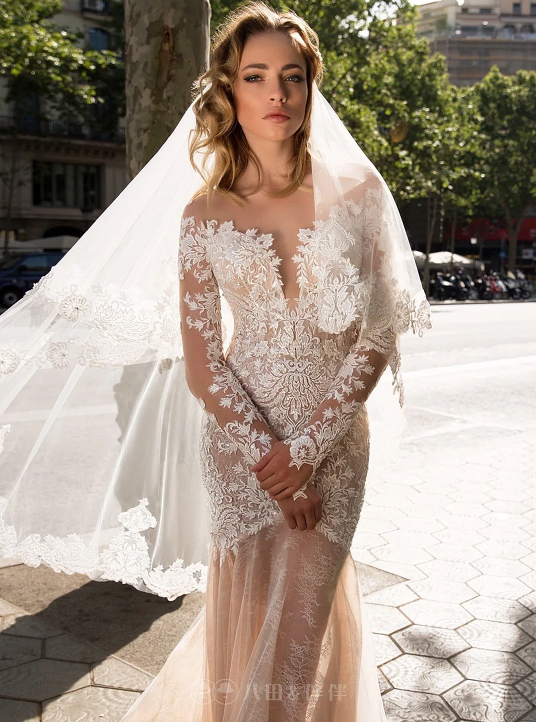 西班牙禮服 Pollardi | 卡肩式婚紗 | 輕奢婚紗禮服 | 手工訂製款 | 國際品牌 | 新款輕婚紗 | 美式婚紗 | 簡約魚尾婚紗 | 台中婚紗攝影 | 訂製禮服 | 八田伴伴 手作禮服婚物所