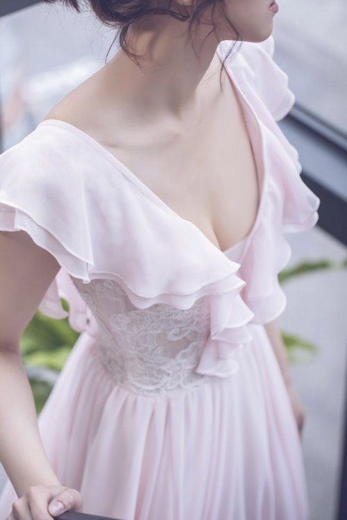 幸福商店 | Bridal Shop | B-W017 | 荷葉V領粉色晚禮服