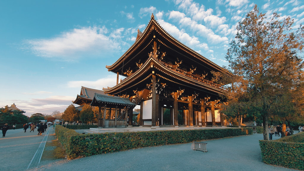 伴伴小姐日本京都遊 ( Kyoto きょうと ) / 旅遊日記 / 日本京都 / 美式輕婚紗 / 自助婚紗旅拍 / 海外婚紗攝影 | 八田伴伴 手作禮服婚物所-台中禮服出租/自助婚紗